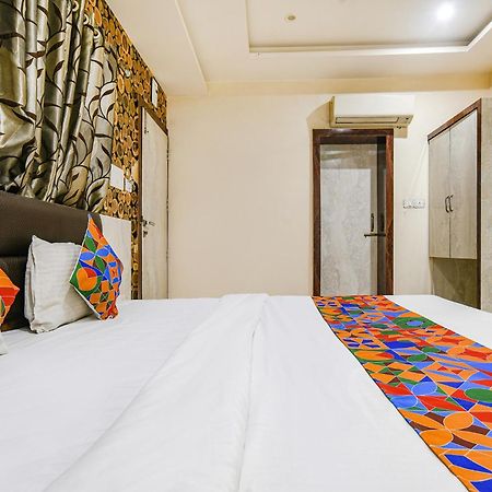 Fabhotel Shivam Palace- Near Mahakal Mandir Uddzsaín Kültér fotó
