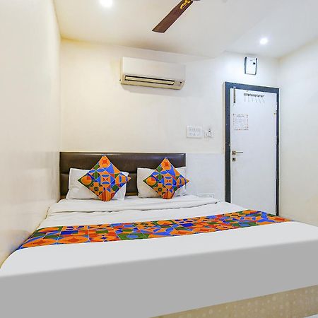 Fabhotel Shivam Palace- Near Mahakal Mandir Uddzsaín Kültér fotó