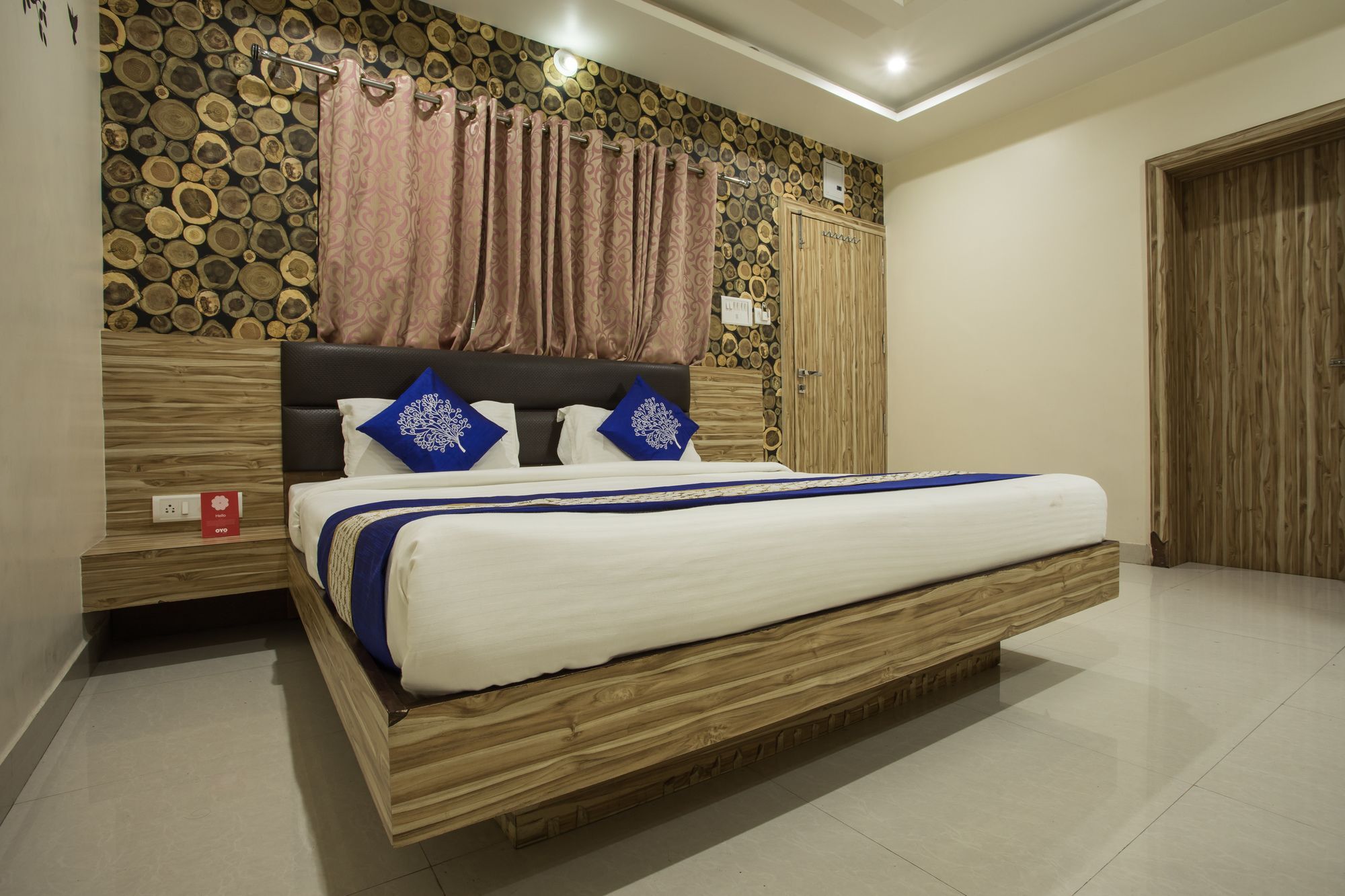 Fabhotel Shivam Palace- Near Mahakal Mandir Uddzsaín Kültér fotó